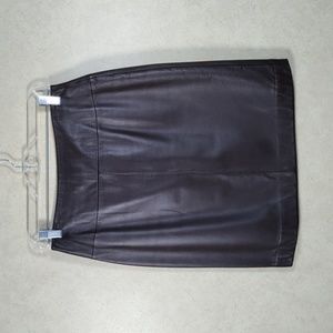 2/$10 05L01 Valerie Stevens brown leather skirt 6
